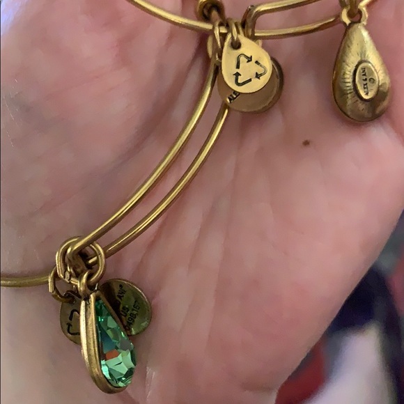 Alex and Ani 2 pack Swarovski green crystal charms - Picture 5 of 5